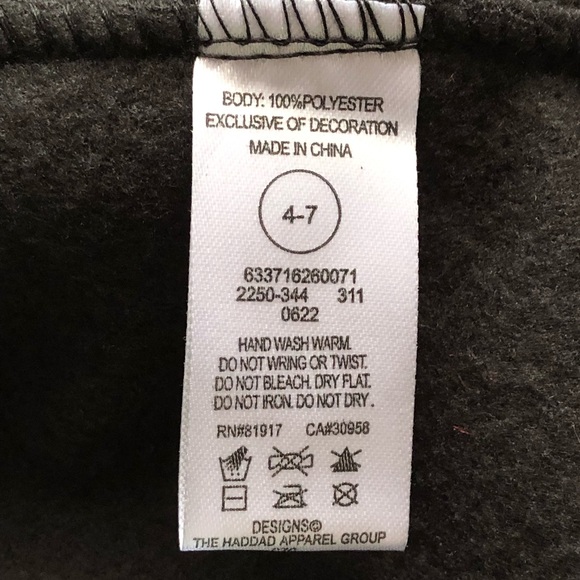 Boy”s 2 piece Nike Set Hat and Gloves - Picture 8 of 8